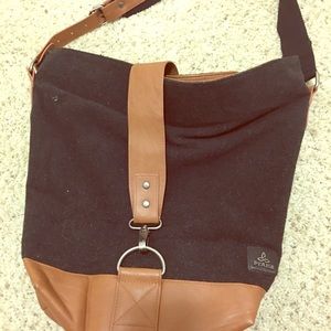 Prana Purse